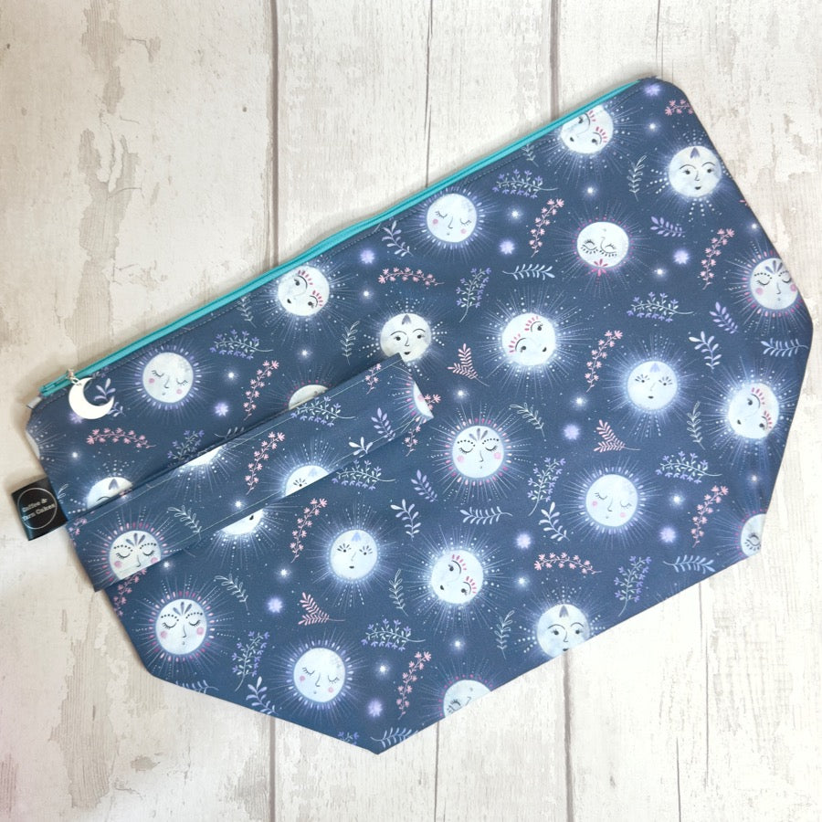 *Réservé à Anna* Sac de projet zippé Retro Rainbows & Mushrooms - Taille XL
