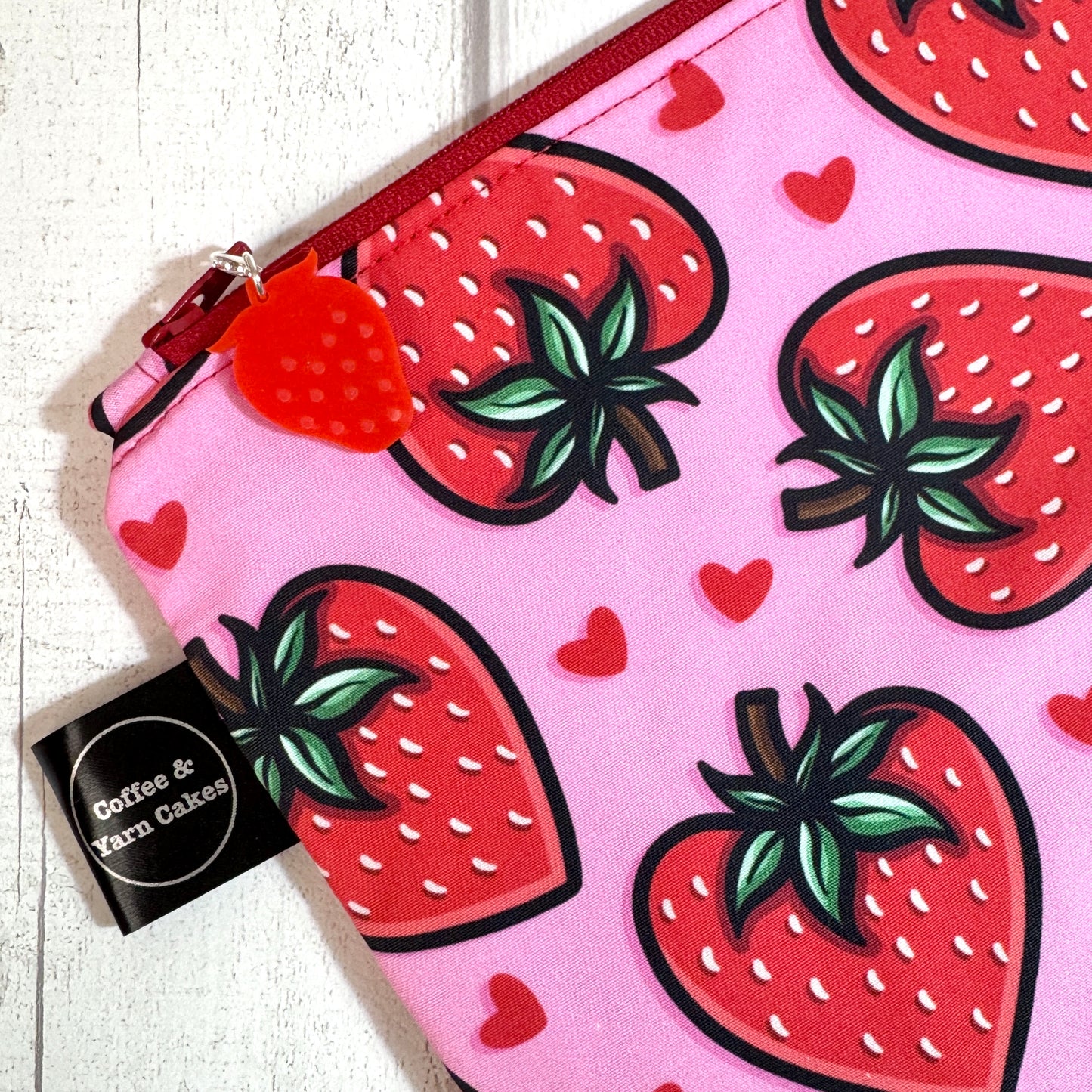 Strawberry Love Zipped Project Bag - Small/Sock Size