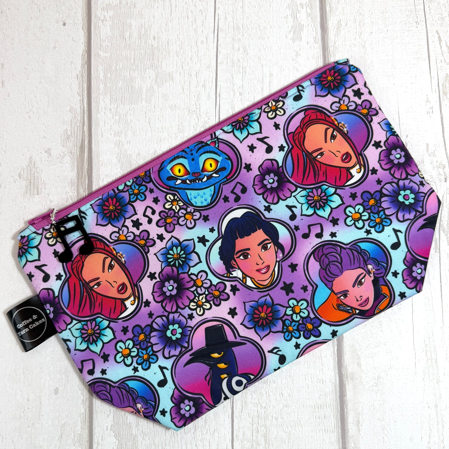 K-Pop DH Golden Zipped Project Bag - Small/Sock Size