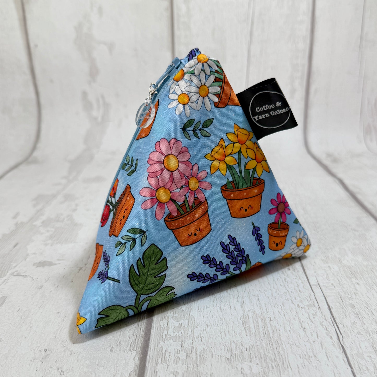 Happy Plants Zipped Fabric Pyramid Notions Pouch