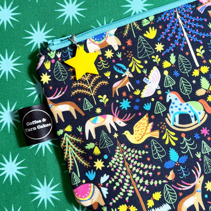 Blitzened Zipped Notions Hook DPN Pouch/Case