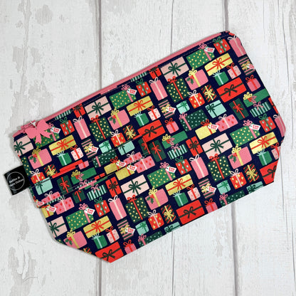 Holiday Gifts Zipped Project Bag - Large Size
