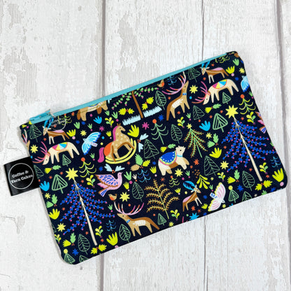 Blitzened Zipped Notions Hook DPN Pouch/Case