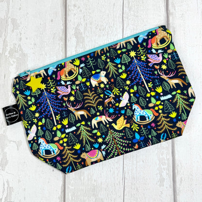 Blitzened Zipped Project Bag - Small/Sock Size