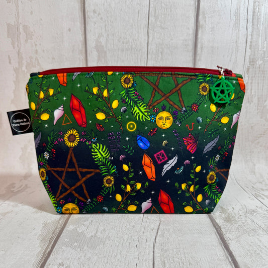Summer Witch Zipped Project Bag - Small/Sock Size