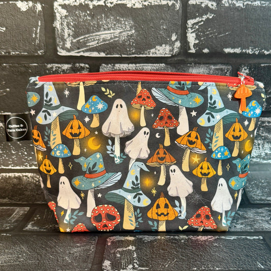 Spook Shrooms Zipped Project Bag - Small/Sock Size