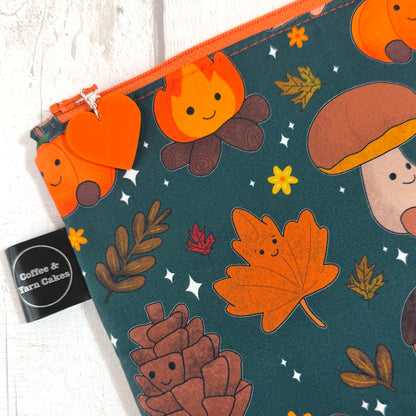 Autumn Friends Zipped Project Bag - Small/Sock Size