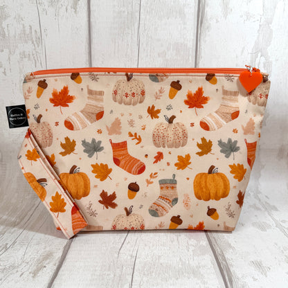 Pumpkin Sock Latte Zipped Project Bag - Large Size