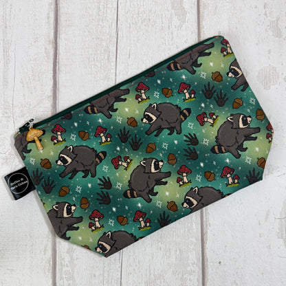 Jimothy Raccoon Zipped Project Bag - Small/Sock Size