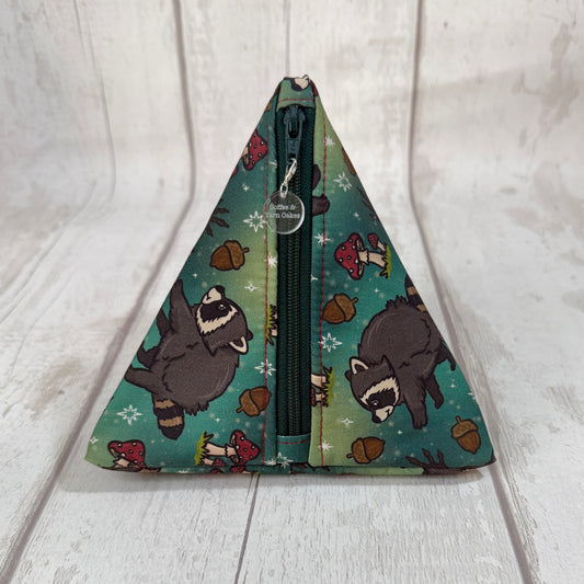 Jimothy Raccoon Zipped Fabric Pyramid Notions Pouch