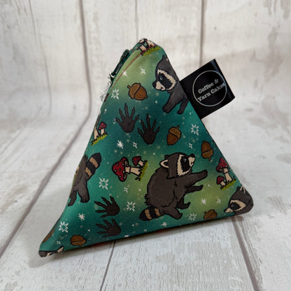 Jimothy Raccoon Zipped Fabric Pyramid Notions Pouch
