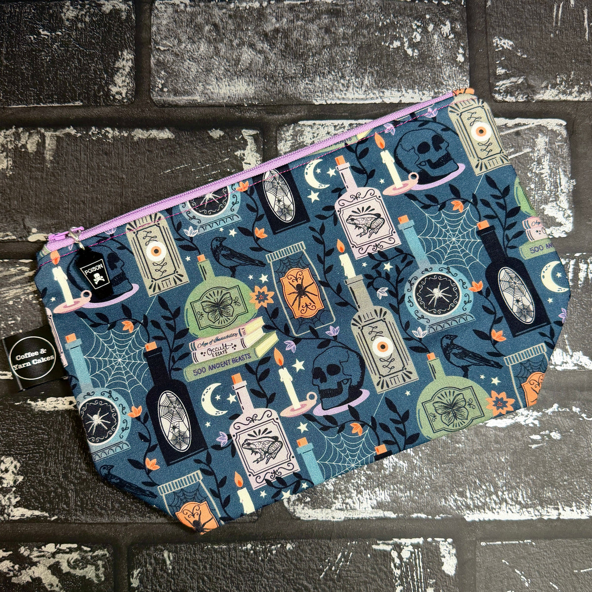 Spellbound Potions Zipped Project Bag - Small/Sock Size
