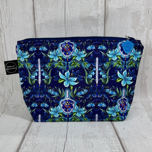 Sword & Shield Zipped Project Bag - Small/Sock Size