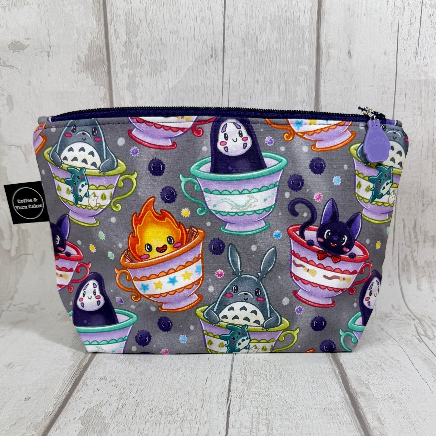 Teacup Friends Zipped Project Bag - Small/Sock Size