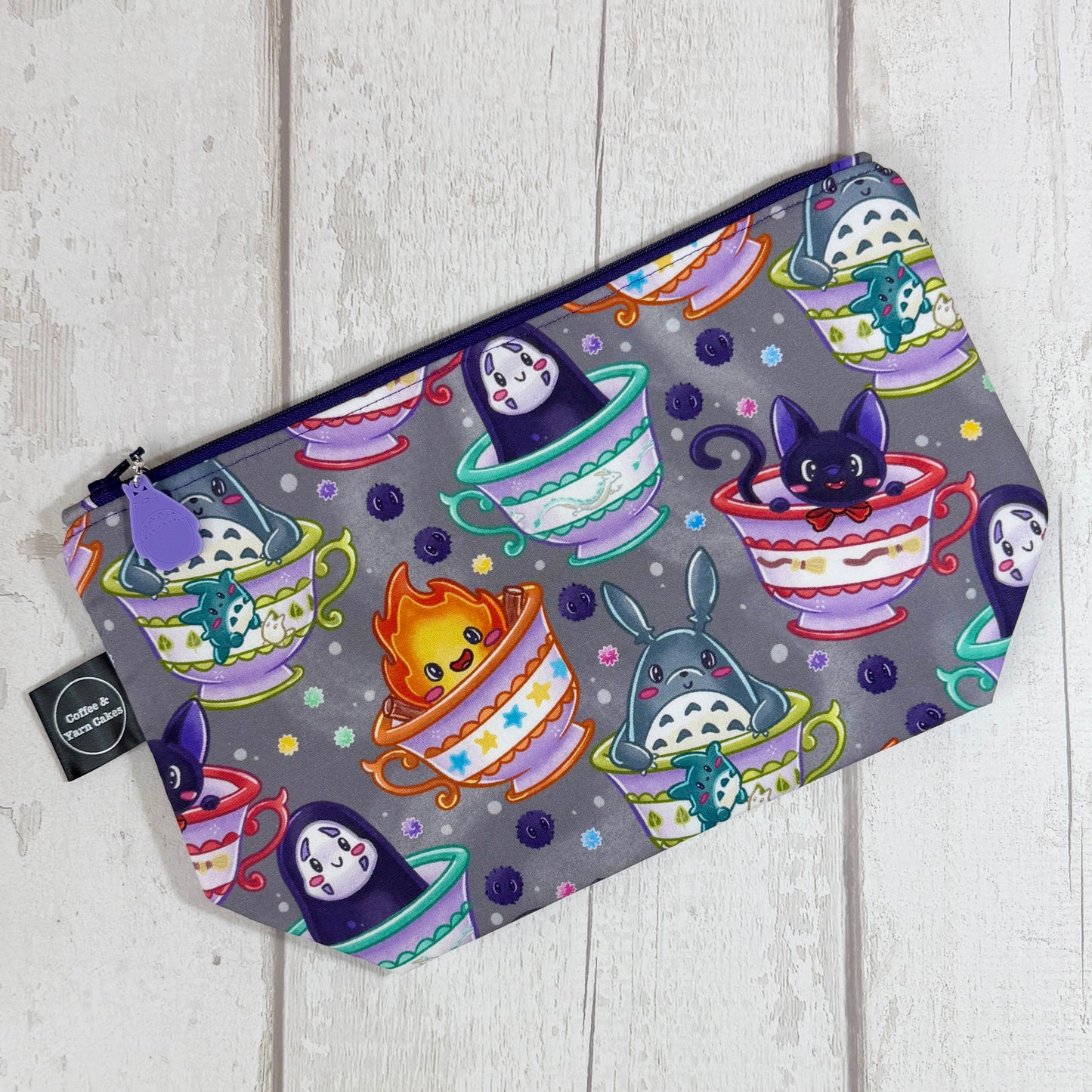 Teacup Friends Zipped Project Bag - Small/Sock Size