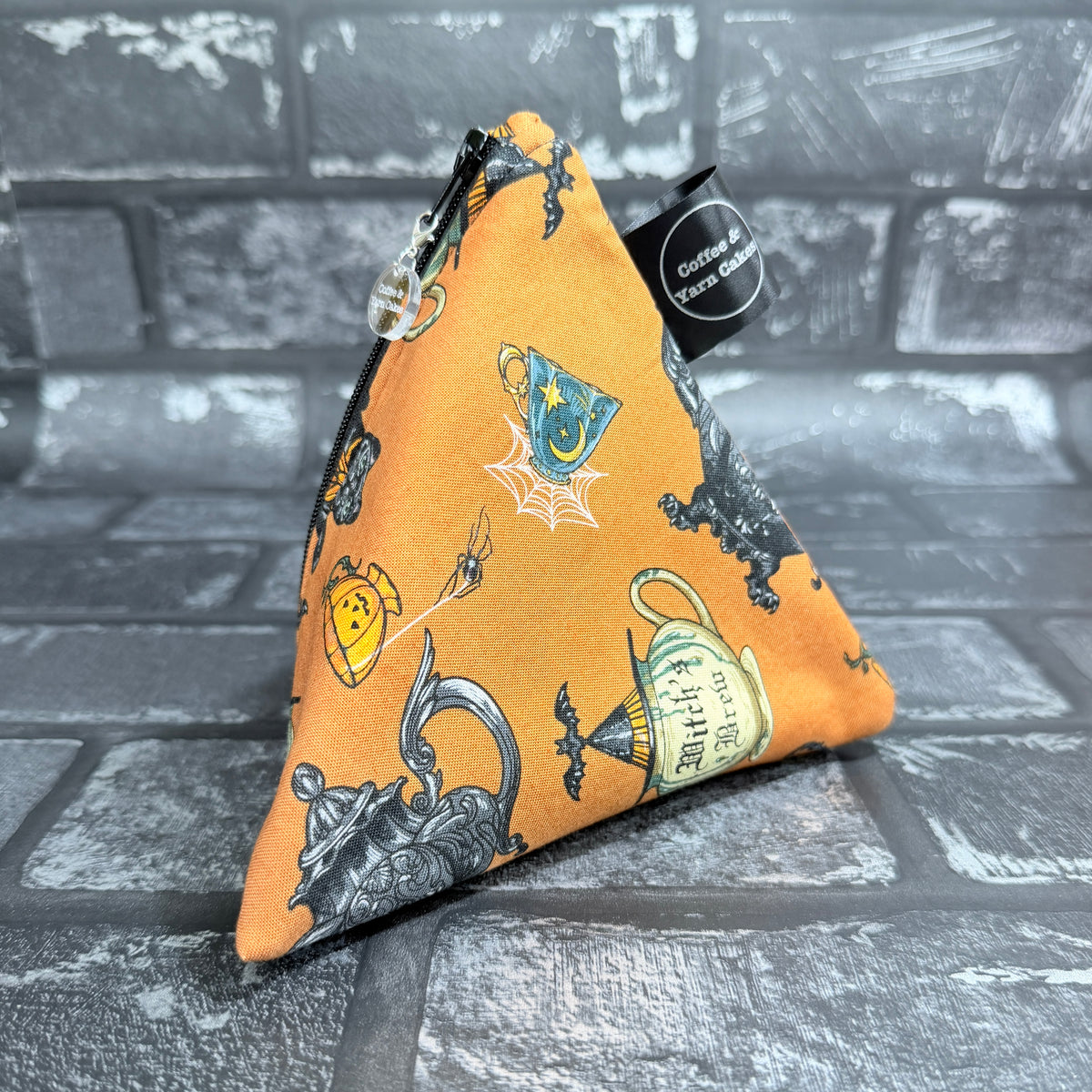 Witches Brew Zipped Fabric Pyramid Notions Pouch